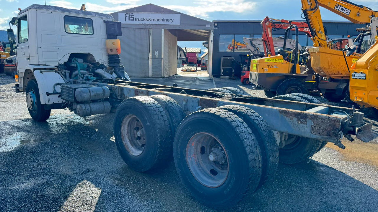 Scania P113-310 6x4 chassis - complete spring - Cab chassis truck: picture 4 Scania P113-310 6x4 chassis - complete spring - Cab chassis truck: picture 4