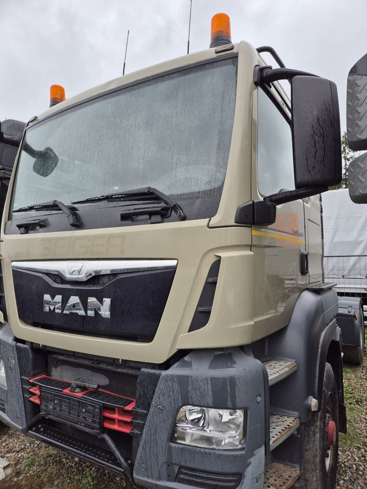 MAN TGS 18.480 4X4 tractor unit - tipper hydraulics - Tractor unit: picture 1 MAN TGS 18.480 4X4 tractor unit - tipper hydraulics - Tractor unit: picture 1