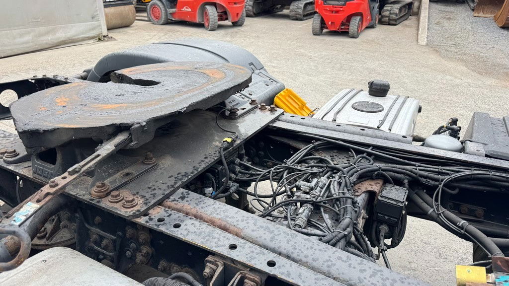 Tractor unit MAN TGX 18.400 4X2 tipp. hydr. - retarder: picture 6 Tractor unit MAN TGX 18.400 4X2 tipp. hydr. - retarder: picture 6