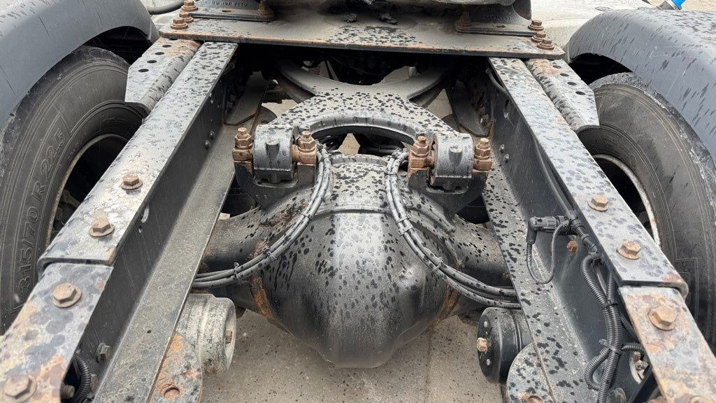 Tractor unit MAN TGX 18.400 4X2 tipp. hydr. - retarder: picture 9 Tractor unit MAN TGX 18.400 4X2 tipp. hydr. - retarder: picture 9