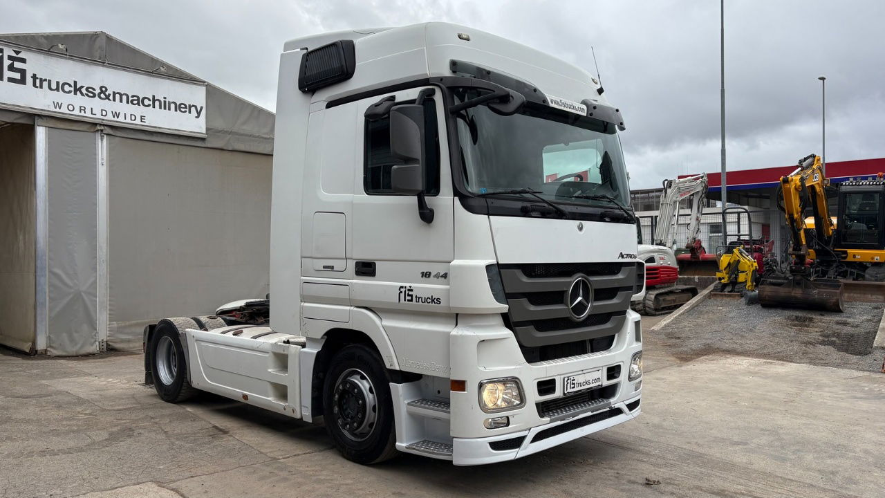 Mercedes-Benz Actros 1844 4x2 - tractor unit - retarder - Tractor unit: picture 2 Mercedes-Benz Actros 1844 4x2 - tractor unit - retarder - Tractor unit: picture 2