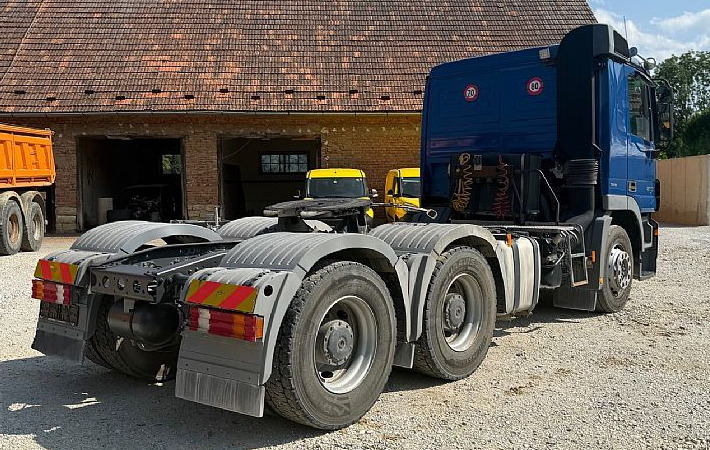Mercedes-Benz Actros 2655 6X4 - V8 - tipp. hydr. - Tractor unit: picture 4 Mercedes-Benz Actros 2655 6X4 - V8 - tipp. hydr. - Tractor unit: picture 4