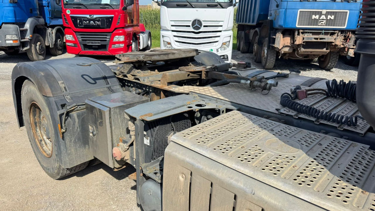 Mercedes-Benz Arocs 1945 HAD 4X4 tractor unit - tipper hydraulics - retarder - Tractor unit: picture 4 Mercedes-Benz Arocs 1945 HAD 4X4 tractor unit - tipper hydraulics - retarder - Tractor unit: picture 4