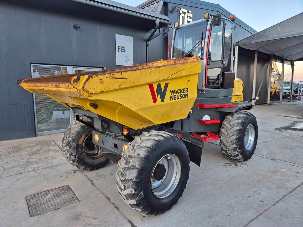 WACKER NEUSON DW90 - 2021 Year - 1640 Working Hours - Mini dumper: picture 1 WACKER NEUSON DW90 - 2021 Year - 1640 Working Hours - Mini dumper: picture 1