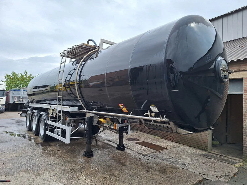 Magyar SR34F22A - Tank semi-trailer: picture 1 Magyar SR34F22A - Tank semi-trailer: picture 1