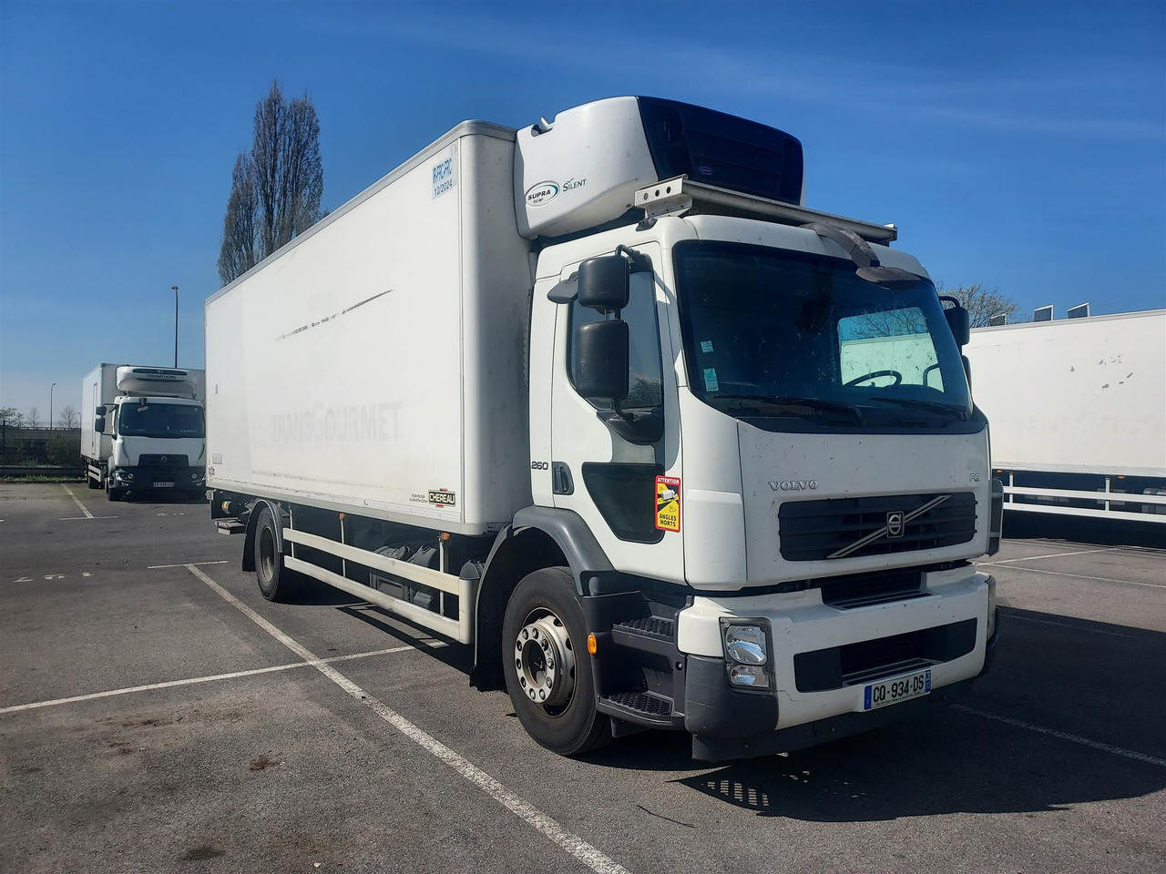 VOLVO FE - Refrigerator truck: picture 1 VOLVO FE - Refrigerator truck: picture 1