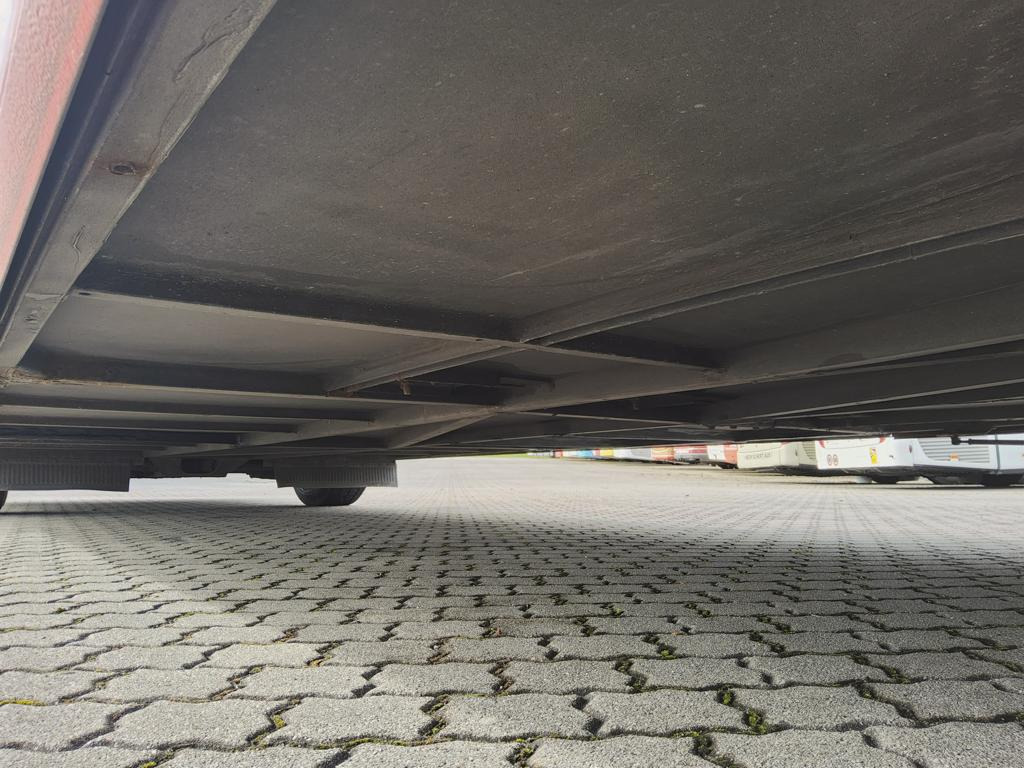 Suburban bus MAN Lion´s Regio R12 53+1+1 Sitze / Klima / 6 Gang: picture 8 Suburban bus MAN Lion´s Regio R12 53+1+1 Sitze / Klima / 6 Gang: picture 8