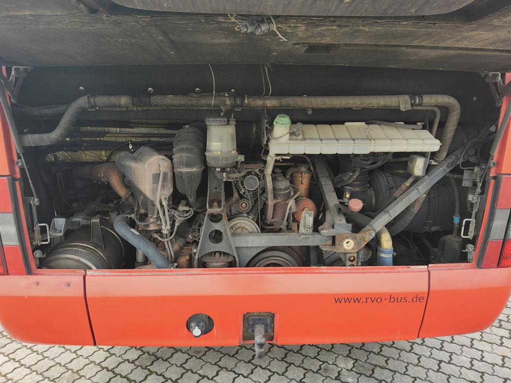 Suburban bus MAN Lion´s Regio R12 53+1+1 Sitze / Klima / 6 Gang: picture 9 Suburban bus MAN Lion´s Regio R12 53+1+1 Sitze / Klima / 6 Gang: picture 9