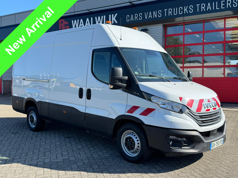 Iveco Daily 35S14 Voice Alicia Spraakassistent Voice assistent - Panel van: picture 1 Iveco Daily 35S14 Voice Alicia Spraakassistent Voice assistent - Panel van: picture 1