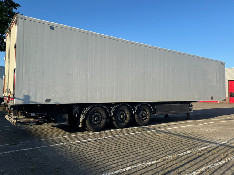 VEDECAR LPRS 24 1742 dieseluren System Trailer Laadklep - Refrigerator semi-trailer: picture 4 VEDECAR LPRS 24 1742 dieseluren System Trailer Laadklep - Refrigerator semi-trailer: picture 4