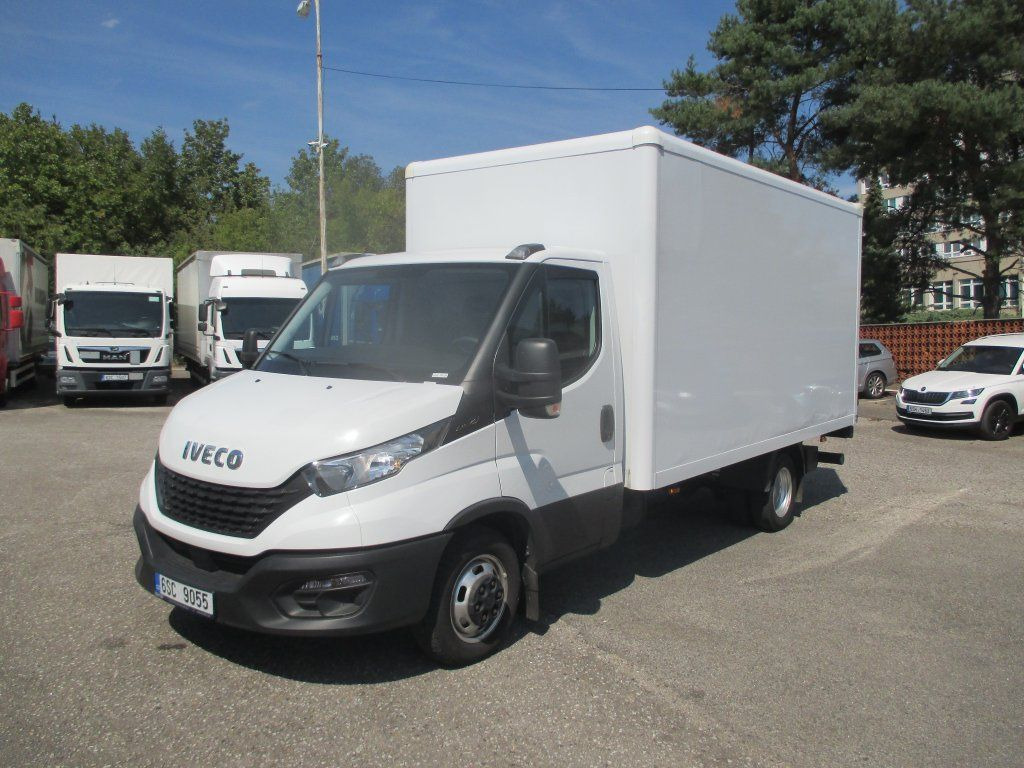 Iveco Daily 35C16 - Box van: picture 1 Iveco Daily 35C16 - Box van: picture 1