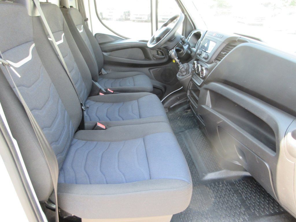 Panel van Iveco Daily 35S16: picture 14 Panel van Iveco Daily 35S16: picture 14