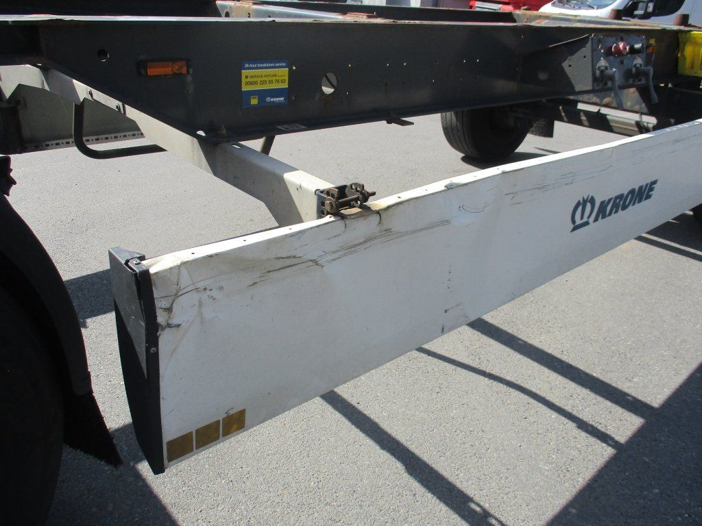 Container transporter/ Swap body trailer Krone BDF: picture 10