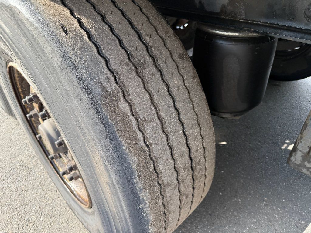 Krone Carrier Vector 1550 DoppelStock - Closed box semi-trailer: picture 5 Krone Carrier Vector 1550 DoppelStock - Closed box semi-trailer: picture 5