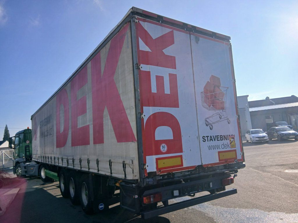 Krone SD - Curtainsider semi-trailer: picture 4 Krone SD - Curtainsider semi-trailer: picture 4