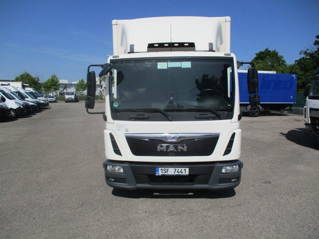 MAN TGL 7.180 - Box van: picture 2 MAN TGL 7.180 - Box van: picture 2