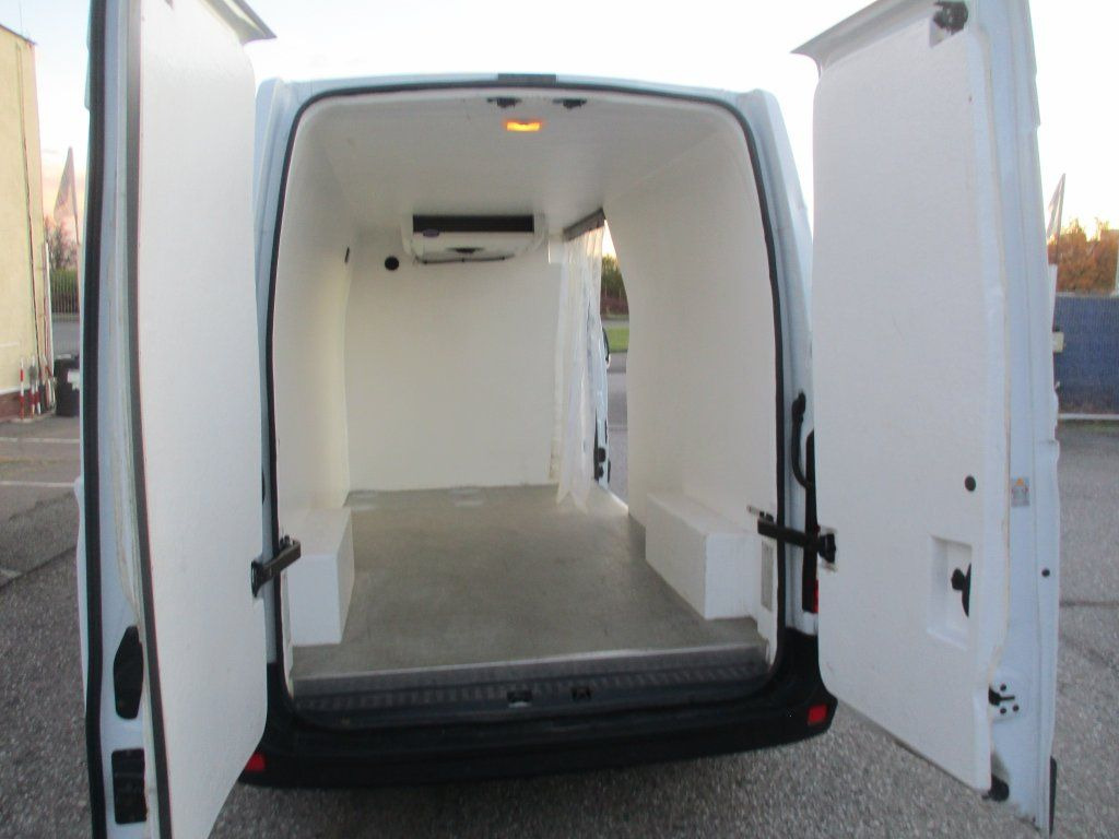 Renault Master 2,3 dCi - Refrigerated van: picture 5 Renault Master 2,3 dCi - Refrigerated van: picture 5