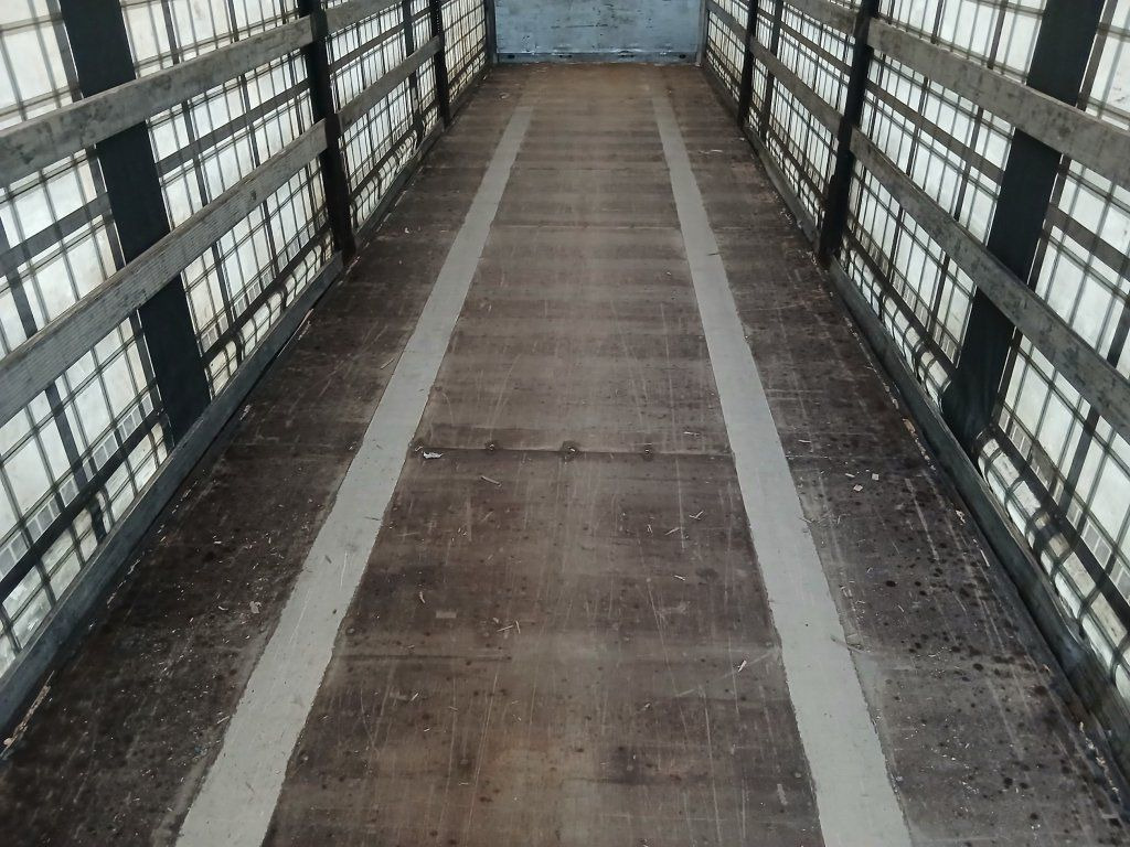 Curtainsider semi-trailer Schwarzmüller MEGA/lowdeck: picture 19