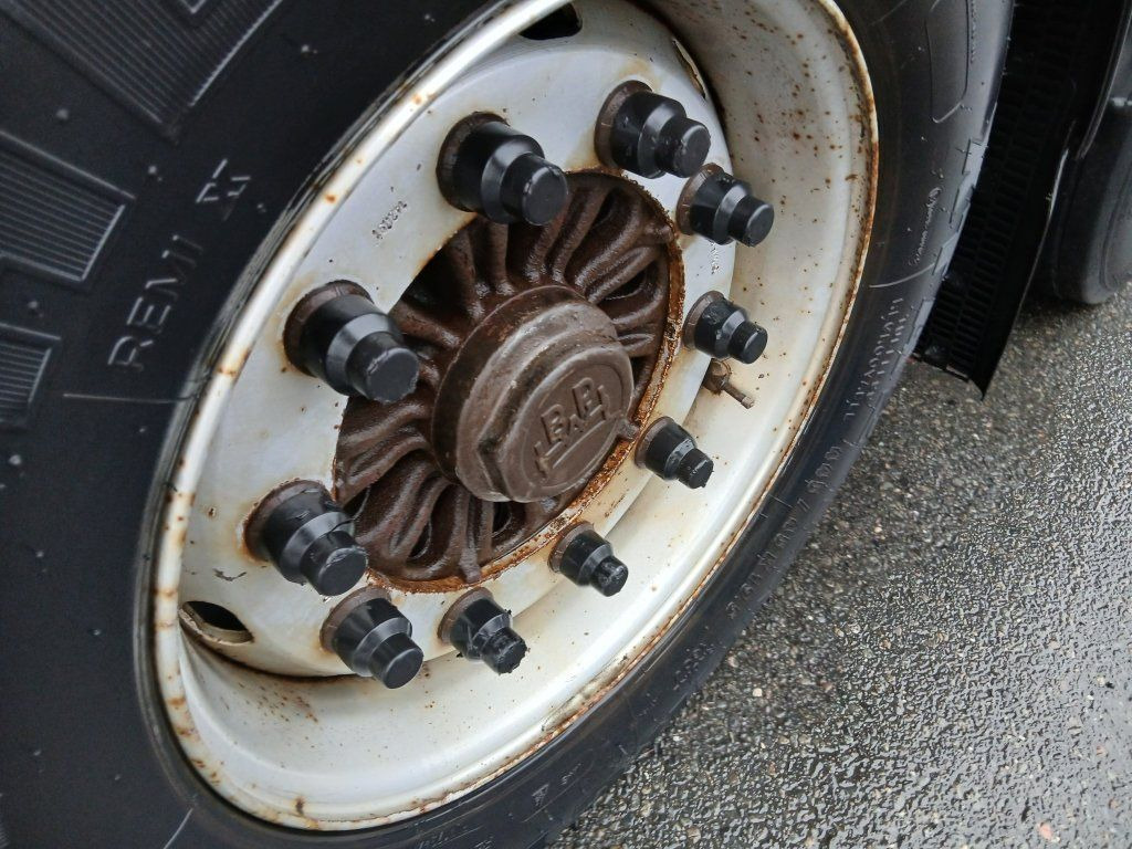 Curtainsider semi-trailer Schwarzmüller MEGA/lowdeck: picture 10