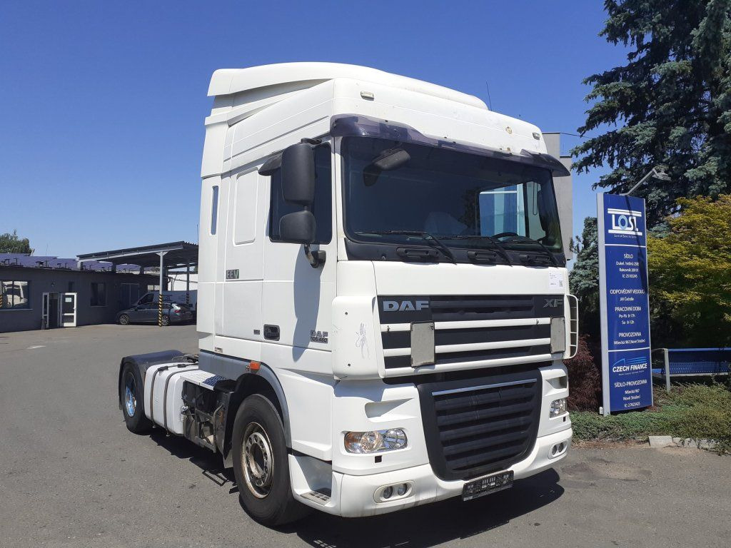 DAF XF105.460 EEV - Tractor unit: picture 2 DAF XF105.460 EEV - Tractor unit: picture 2
