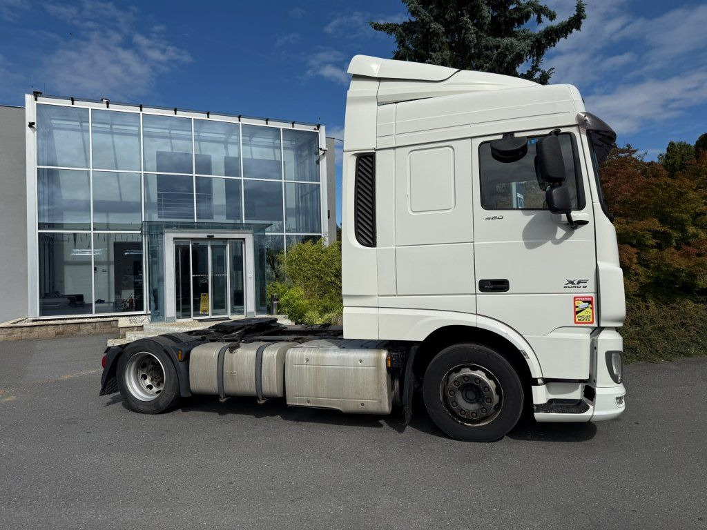 DAF XF460 EURO 6 MEGA/lowdeck - Tractor unit: picture 3 DAF XF460 EURO 6 MEGA/lowdeck - Tractor unit: picture 3