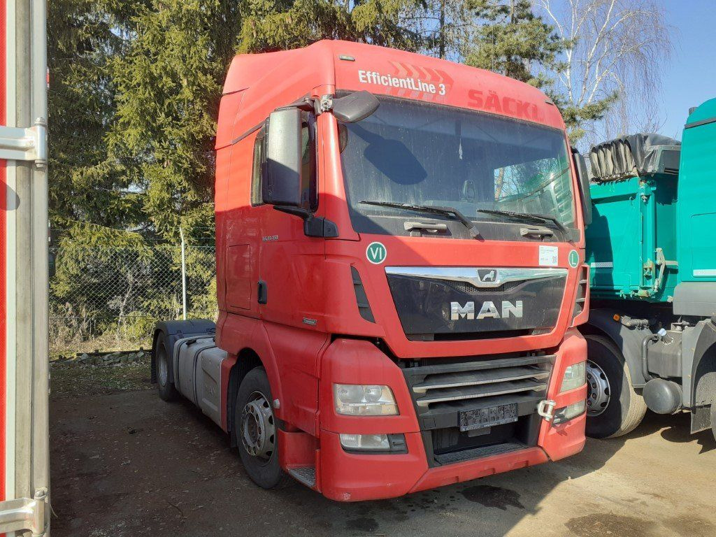 MAN TGX18.460 XLX Motorschaden/engine damage - Tractor unit: picture 1 MAN TGX18.460 XLX Motorschaden/engine damage - Tractor unit: picture 1