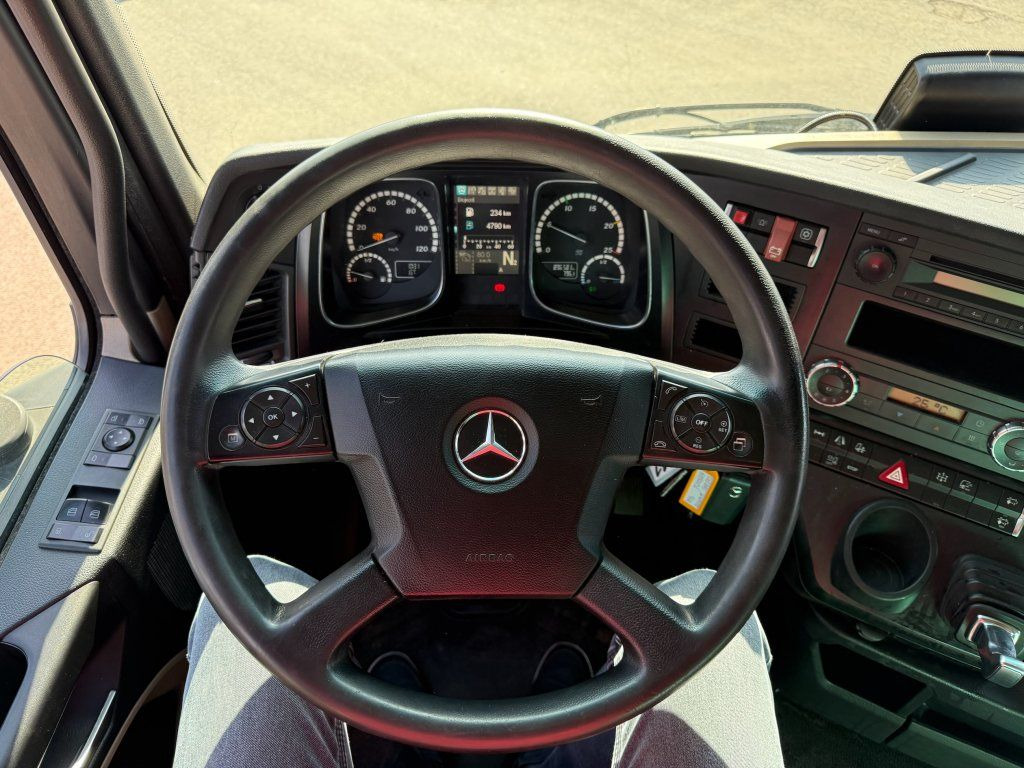 Tractor unit Mercedes-Benz 1843 Actros ADR FL, EX/II, EX/III, AT: picture 20 Tractor unit Mercedes-Benz 1843 Actros ADR FL, EX/II, EX/III, AT: picture 20