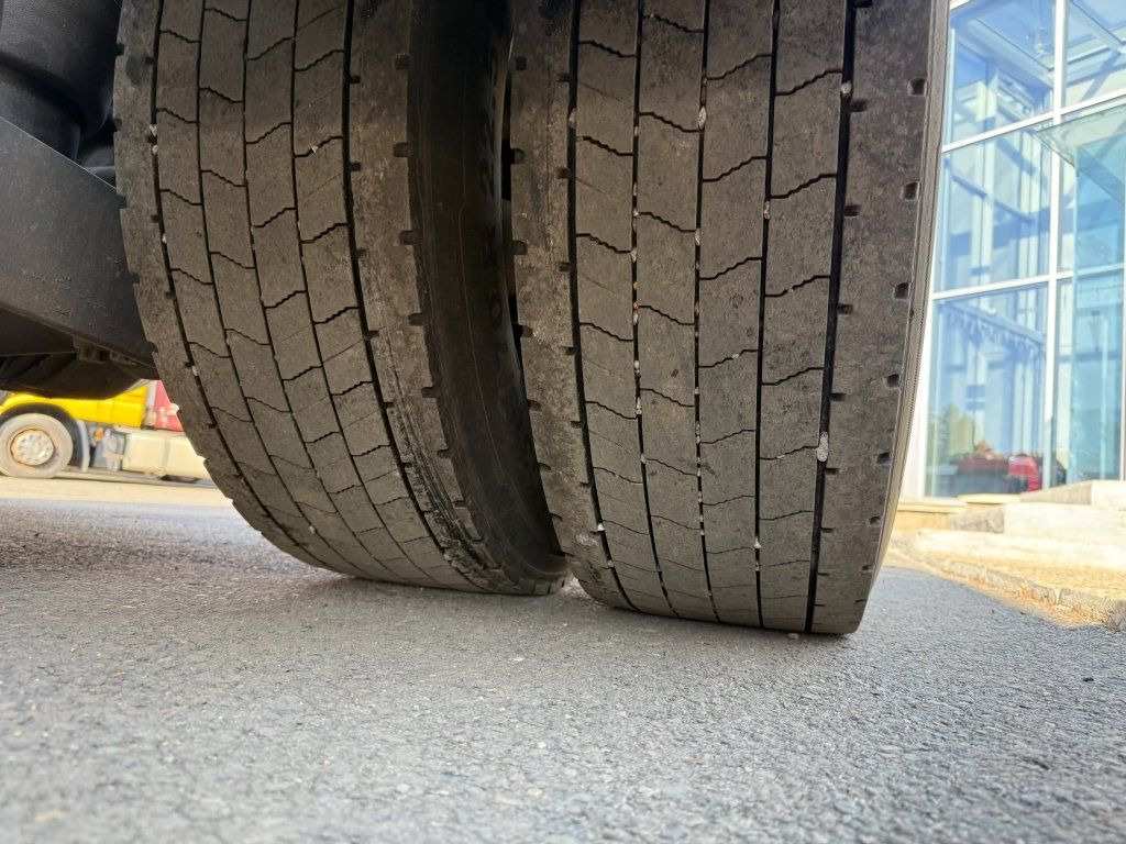 Tractor unit Mercedes-Benz 1843 Actros ADR FL, EX/II, EX/III, AT: picture 8 Tractor unit Mercedes-Benz 1843 Actros ADR FL, EX/II, EX/III, AT: picture 8