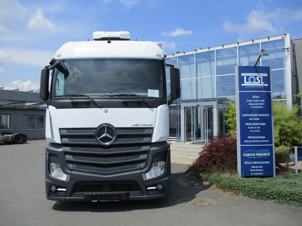 Mercedes-Benz 1845 Actros EURO 6 MEGA/lowdeck - Tractor unit: picture 2 Mercedes-Benz 1845 Actros EURO 6 MEGA/lowdeck - Tractor unit: picture 2