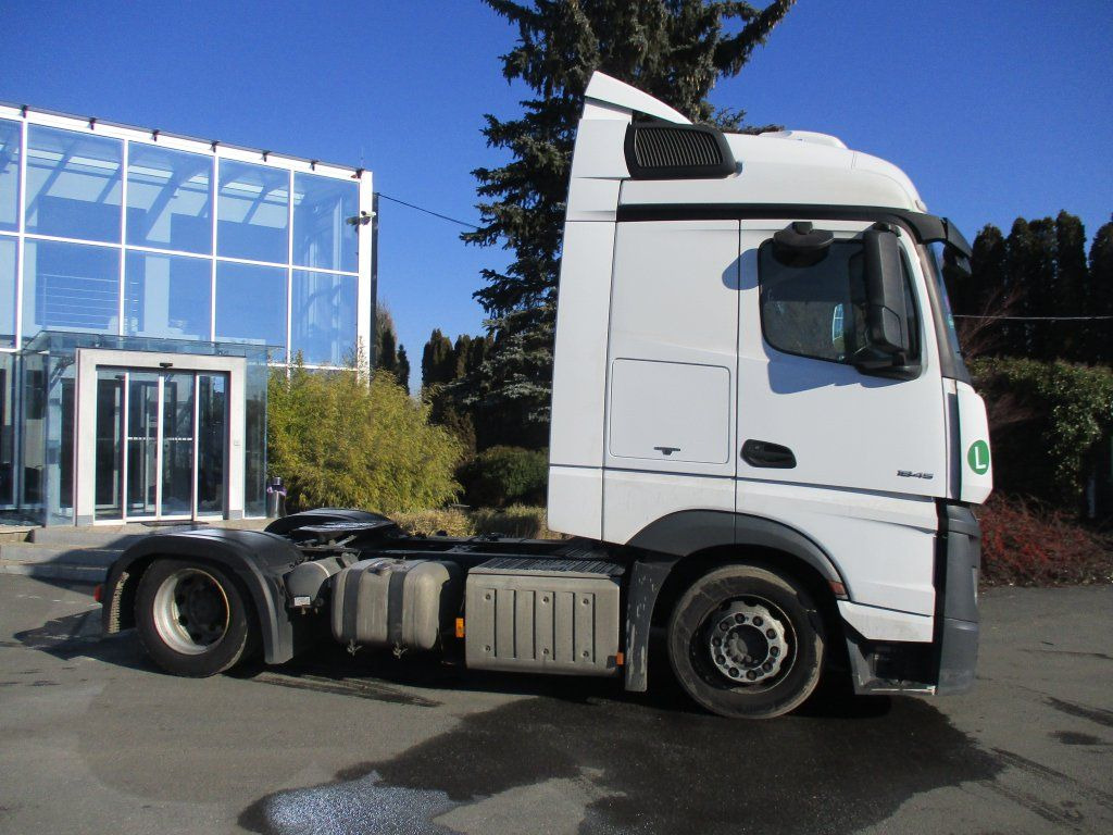 Mercedes-Benz 1845 Actros EURO 6 MEGA/lowdeck - Tractor unit: picture 3 Mercedes-Benz 1845 Actros EURO 6 MEGA/lowdeck - Tractor unit: picture 3