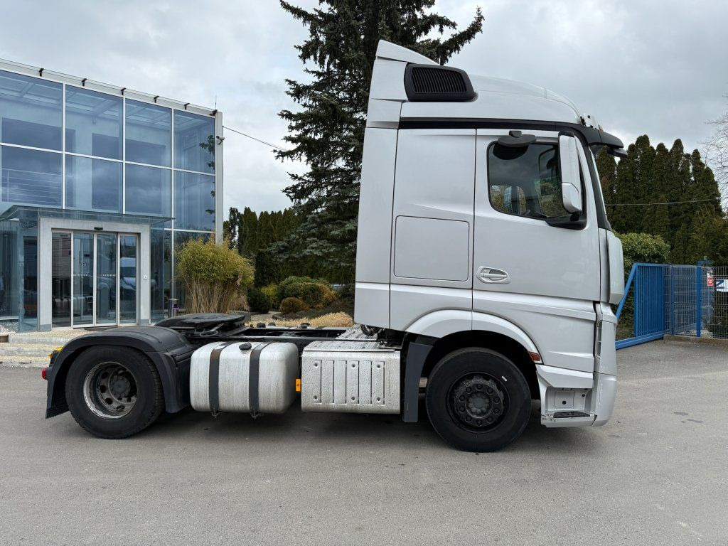 Mercedes-Benz 1845 Actros EURO 6 Retarder - Tractor unit: picture 3 Mercedes-Benz 1845 Actros EURO 6 Retarder - Tractor unit: picture 3