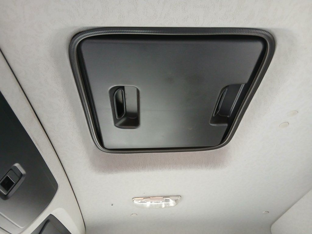 Tractor unit Mercedes-Benz 2648 Arocs EURO 6 6x4 Hydraulics: picture 17