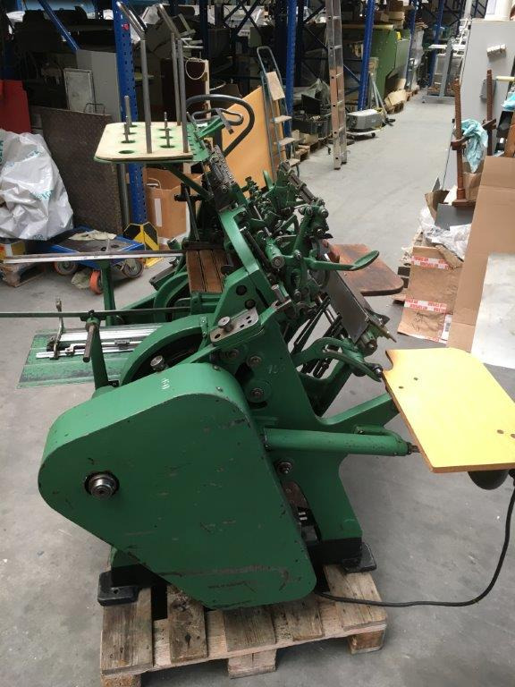 Brehmer 39 3/4-2 semi-automatic book block thread sewing machine - Printing machinery: picture 4 Brehmer 39 3/4-2 semi-automatic book block thread sewing machine - Printing machinery: picture 4