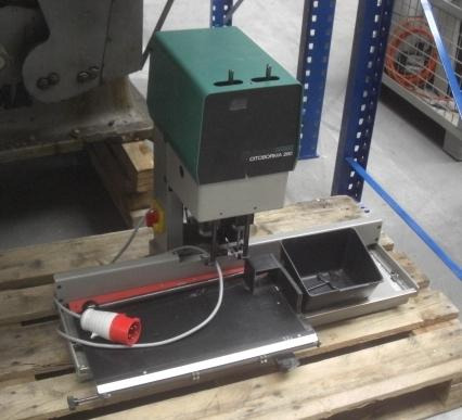Ernst Nagel Citoborma 280 2-spindle paper drilling machine - Printing machinery: picture 1 Ernst Nagel Citoborma 280 2-spindle paper drilling machine - Printing machinery: picture 1
