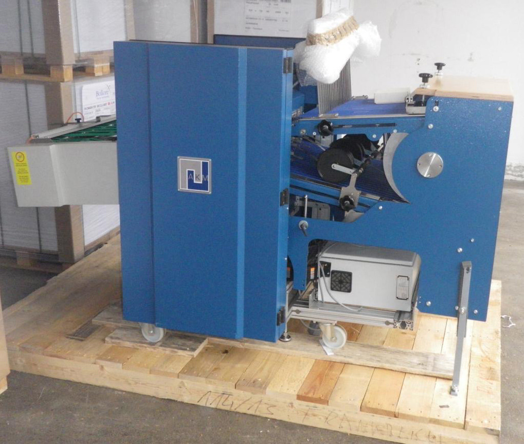Flat pile delivery AKM PSA 60 Pharma with press - Printing machinery: picture 3 Flat pile delivery AKM PSA 60 Pharma with press - Printing machinery: picture 3