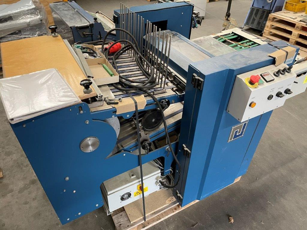 Flat pile delivery AKM PSA 60 Pharma with press - Printing machinery: picture 1 Flat pile delivery AKM PSA 60 Pharma with press - Printing machinery: picture 1
