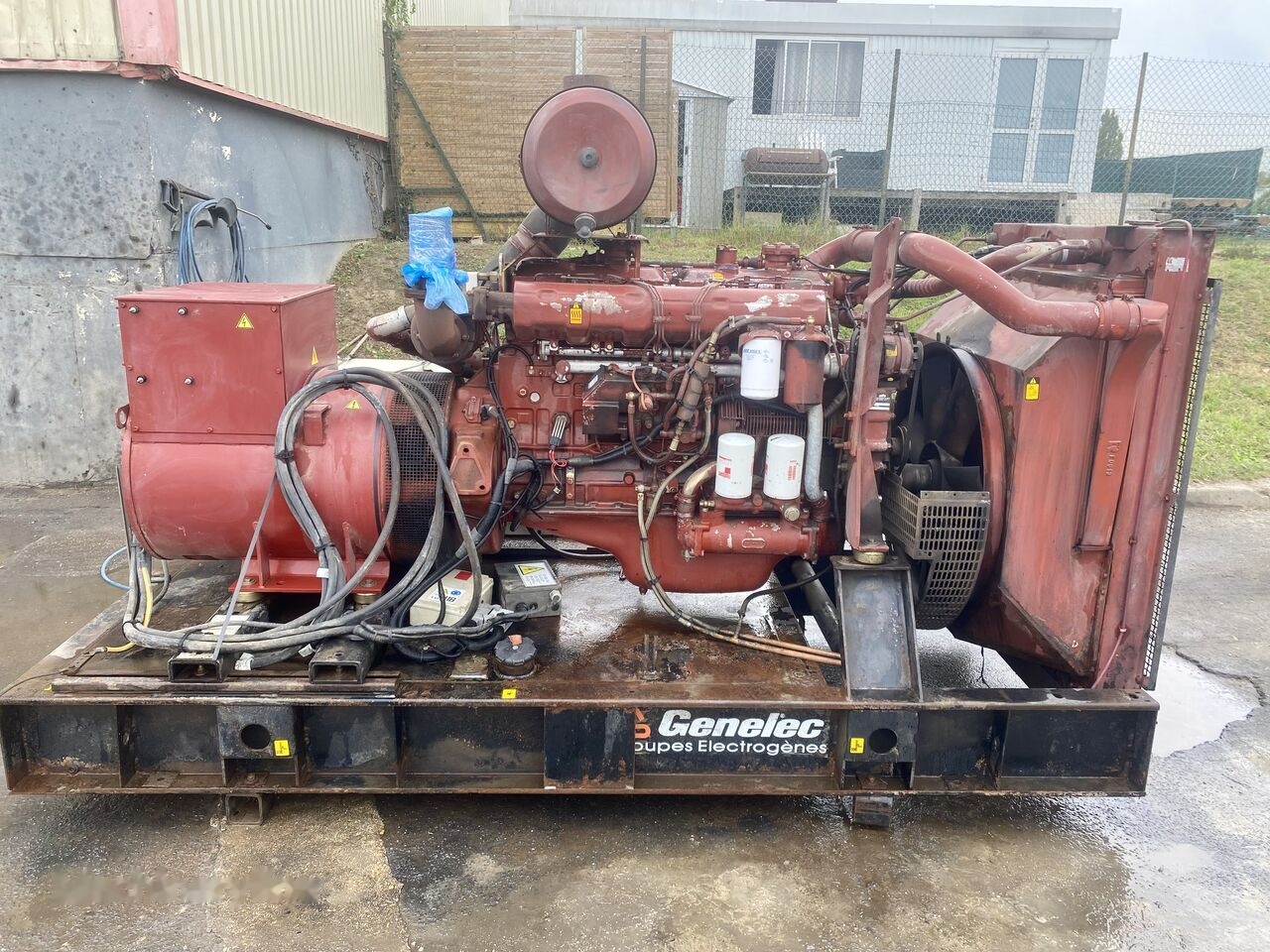 Genelec 300 kVa IVECO - Generator set: picture 1 Genelec 300 kVa IVECO - Generator set: picture 1