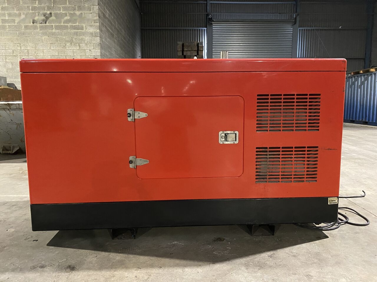 Genelec 45 kVa diesel - Generator set: picture 4 Genelec 45 kVa diesel - Generator set: picture 4