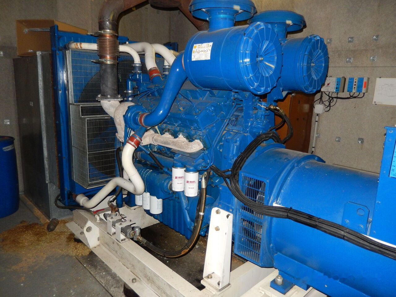 Perkins 630 kVa 3012TAG3 - Generator set: picture 1 Perkins 630 kVa 3012TAG3 - Generator set: picture 1