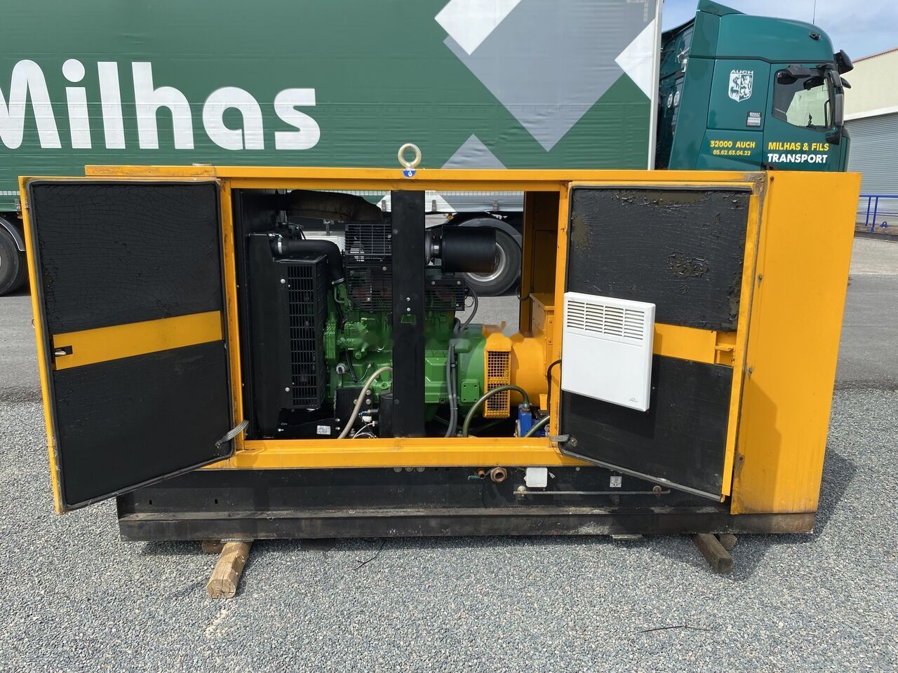 SDMO 80 kVa John Deere - Generator set: picture 5 SDMO 80 kVa John Deere - Generator set: picture 5