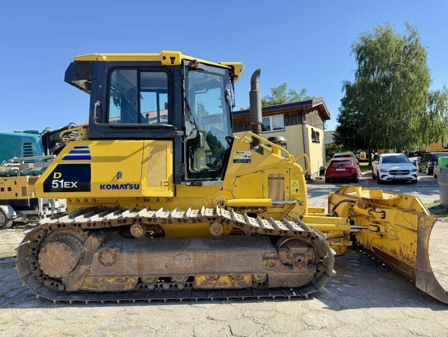 Komatsu D51EX-22  - Bulldozer: picture 5 Komatsu D51EX-22  - Bulldozer: picture 5