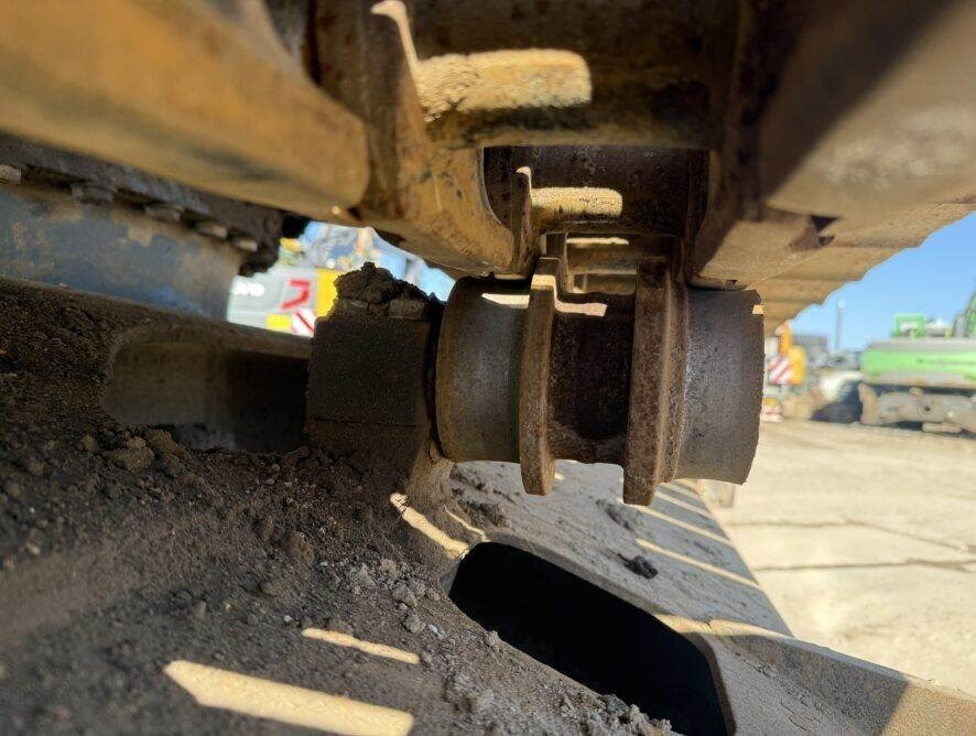 Komatsu PC210LC-7K - Crawler excavator: picture 4 Komatsu PC210LC-7K - Crawler excavator: picture 4