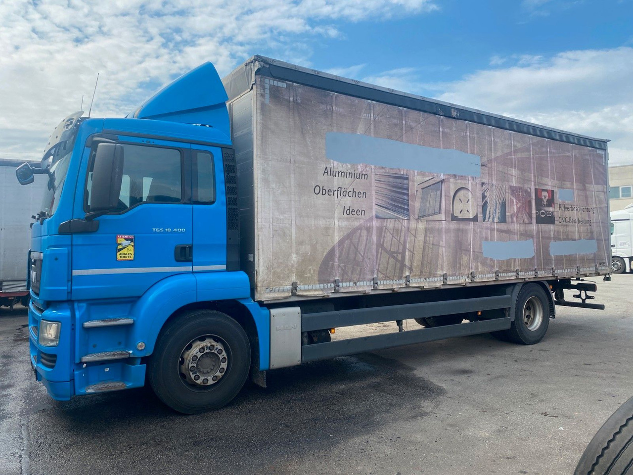 MAN 18.400 8m Lang/10t Nutzlast/2 Stück MAN 18.400 kein 18.440 2 x - Curtainsider truck: picture 2 MAN 18.400 8m Lang/10t Nutzlast/2 Stück MAN 18.400 kein 18.440 2 x - Curtainsider truck: picture 2