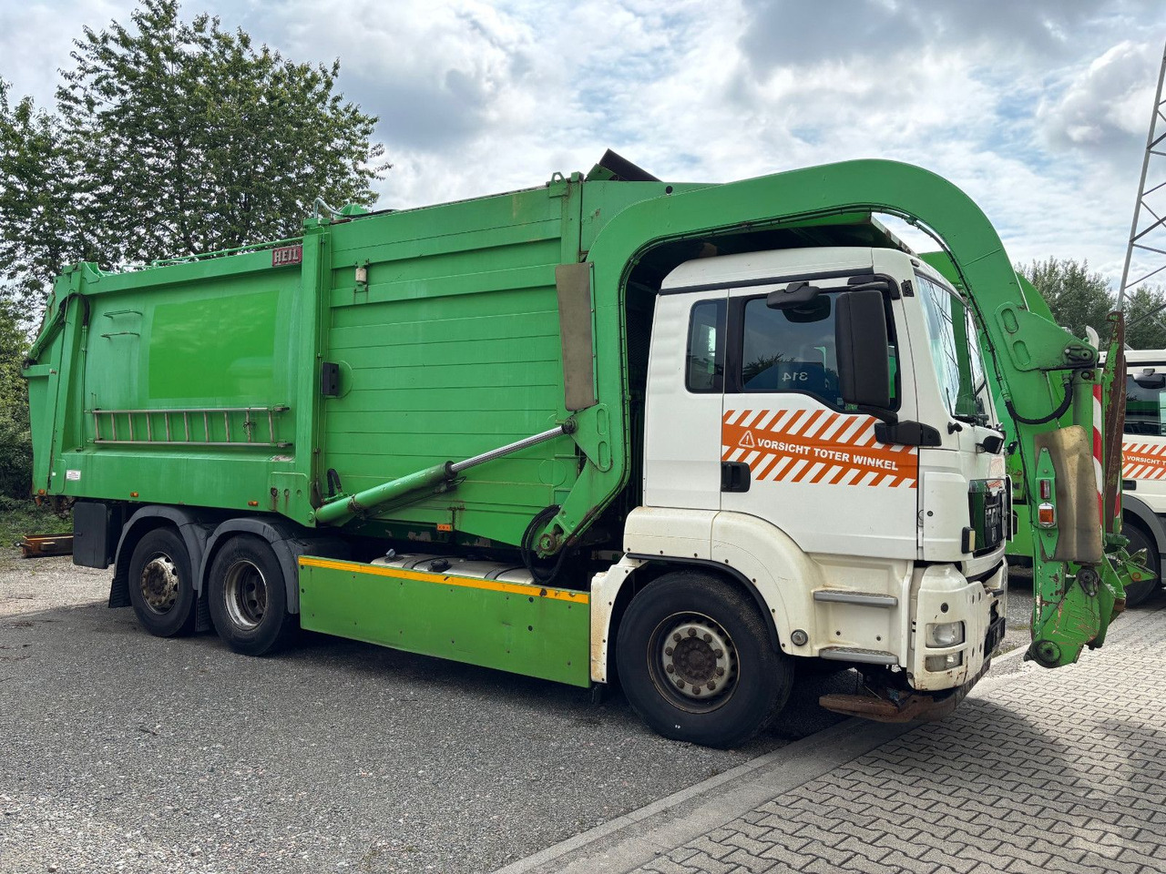 MAN TGS 26.320 EEV Heil Aufbau/Frontlader/Lift - Garbage truck: picture 4 MAN TGS 26.320 EEV Heil Aufbau/Frontlader/Lift - Garbage truck: picture 4