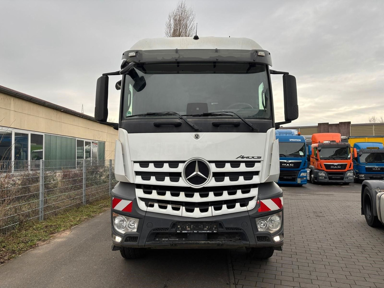Mercedes-Benz 1845 4x4/Retarder/Kipphydraulik - Tractor unit: picture 2 Mercedes-Benz 1845 4x4/Retarder/Kipphydraulik - Tractor unit: picture 2