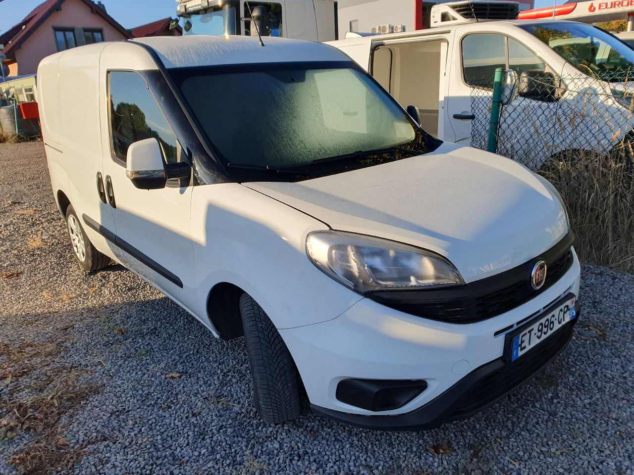 FIAT DOBLO CHLODNIA THERMOKING KLIMA EURO6 - Refrigerated van: picture 2 FIAT DOBLO CHLODNIA THERMOKING KLIMA EURO6 - Refrigerated van: picture 2
