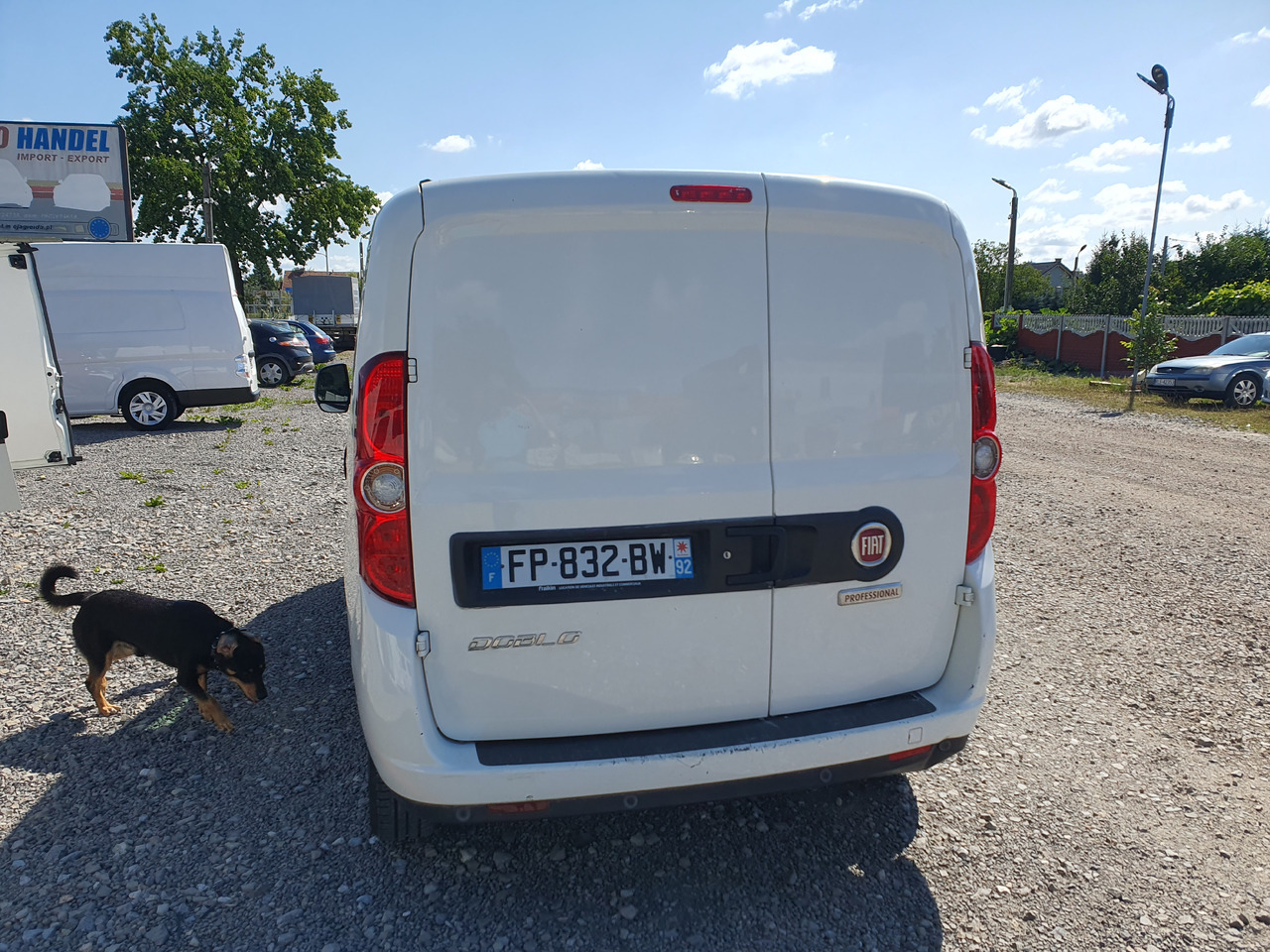 FIAT DOBLO CHLODNIA THERMOKING KLIMA EURO6 - Refrigerated van: picture 5 FIAT DOBLO CHLODNIA THERMOKING KLIMA EURO6 - Refrigerated van: picture 5