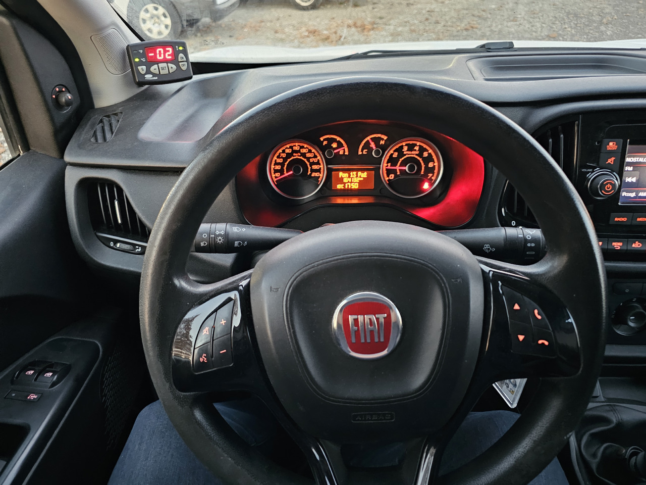 Refrigerated van FIAT DOBLO LONG CHLODNIA carrier KLIMA EURO6: picture 9 Refrigerated van FIAT DOBLO LONG CHLODNIA carrier KLIMA EURO6: picture 9