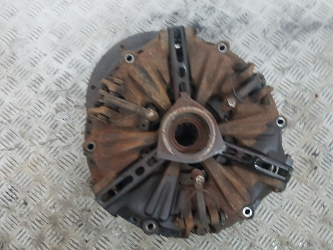 Case 1294, 1394, 1494 Clutch Pressure Plate 1539023c1 - Clutch and parts for Farm tractor: picture 2 Case 1294, 1394, 1494 Clutch Pressure Plate 1539023c1 - Clutch and parts for Farm tractor: picture 2