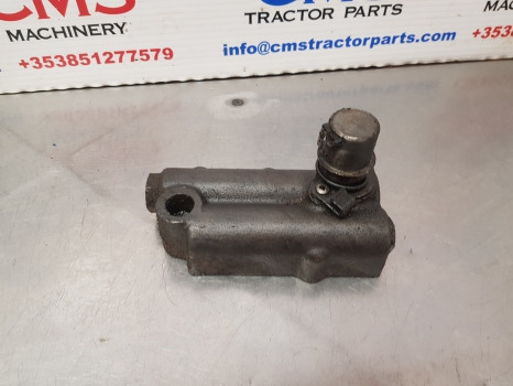Case 4230, 4210, 4240, C Series, Hydraulic Valve 2peed 10313a3, 110317a1 - Hydraulic pump: picture 1 Case 4230, 4210, 4240, C Series, Hydraulic Valve 2peed 10313a3, 110317a1 - Hydraulic pump: picture 1